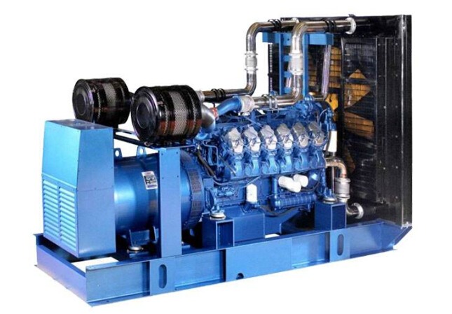 斗门康明斯30kw小型柴油二手发电机组 斗门康明斯30kw小型柴油二手发电机组